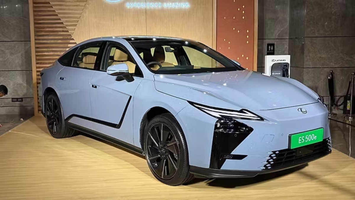 Lexus ES500e Electric launch